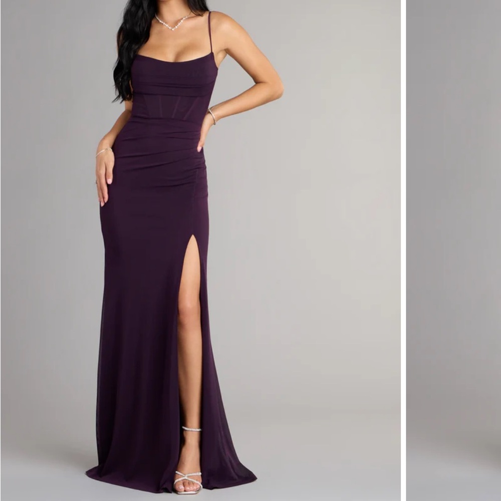 Elegant Plum Spaghetti-Strap Evening Gown